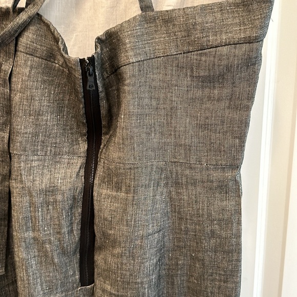 Summer dresses with pockets & interesting tie detail in the back - Picture 7 of 10